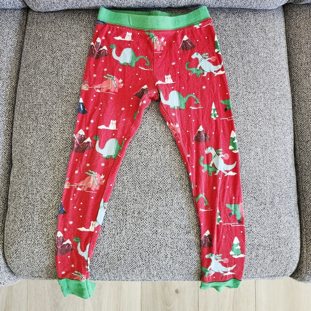 Wondershop Kids Festive Green and Red Apparel
